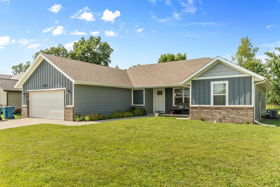 115 E Seminole Street, Strafford, MO 65757 - #2