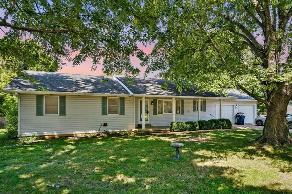 1615 W Lincoln Street, Buffalo, MO 65622