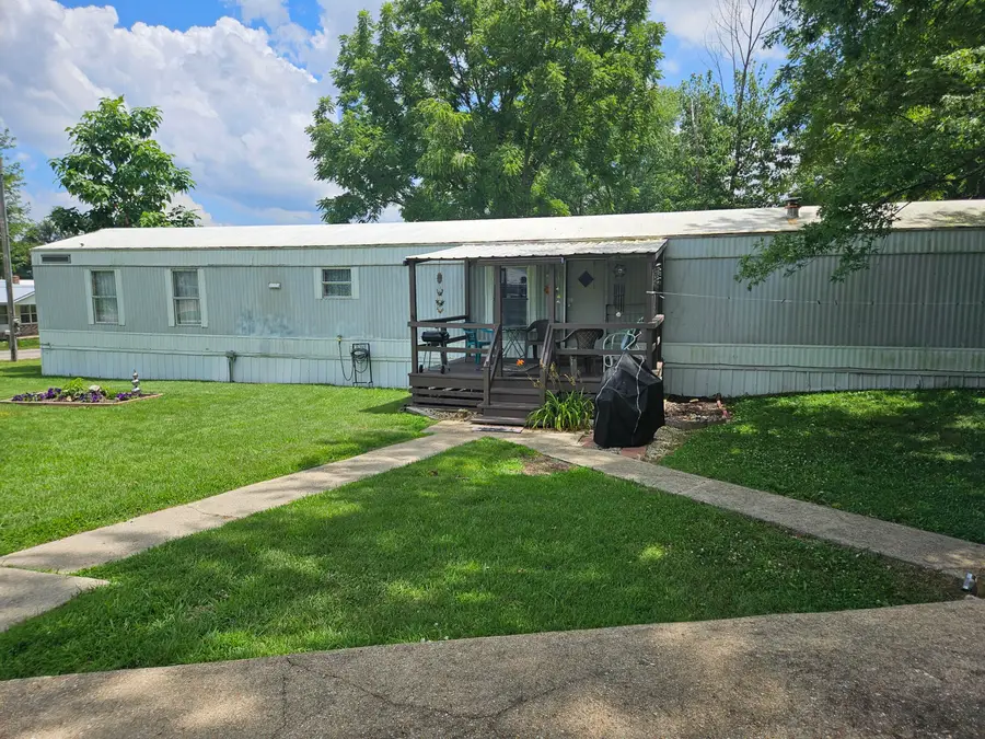 1005 E 5th Street, Mountain View, MO 65548 - #2