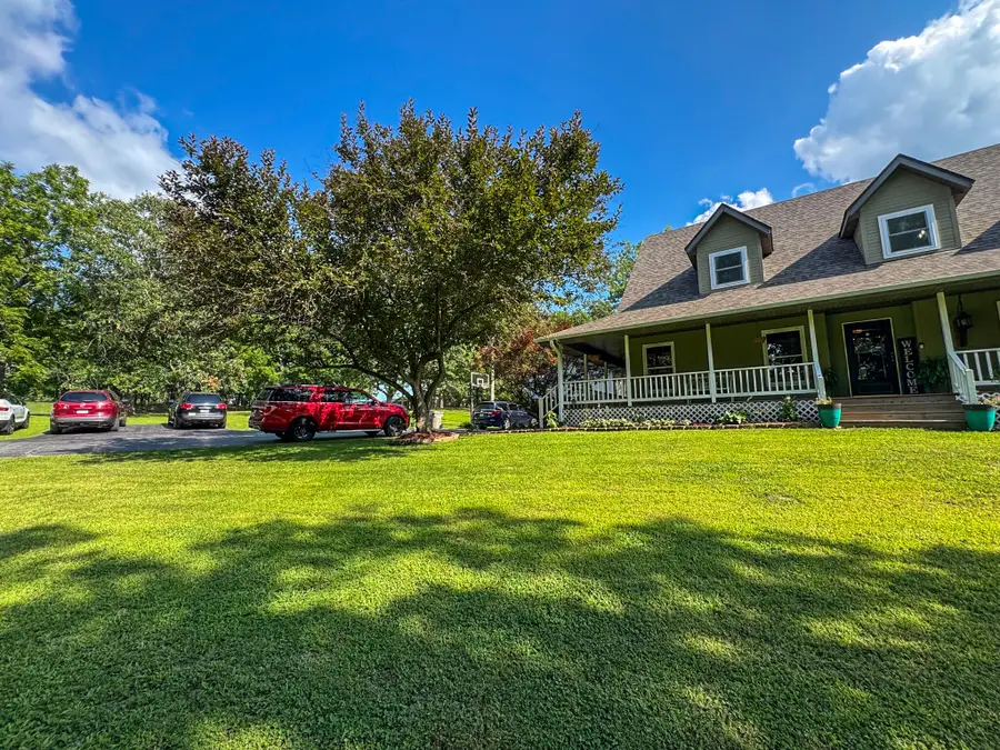 2902 W Farm Road 88, Springfield, MO 65803 - #2