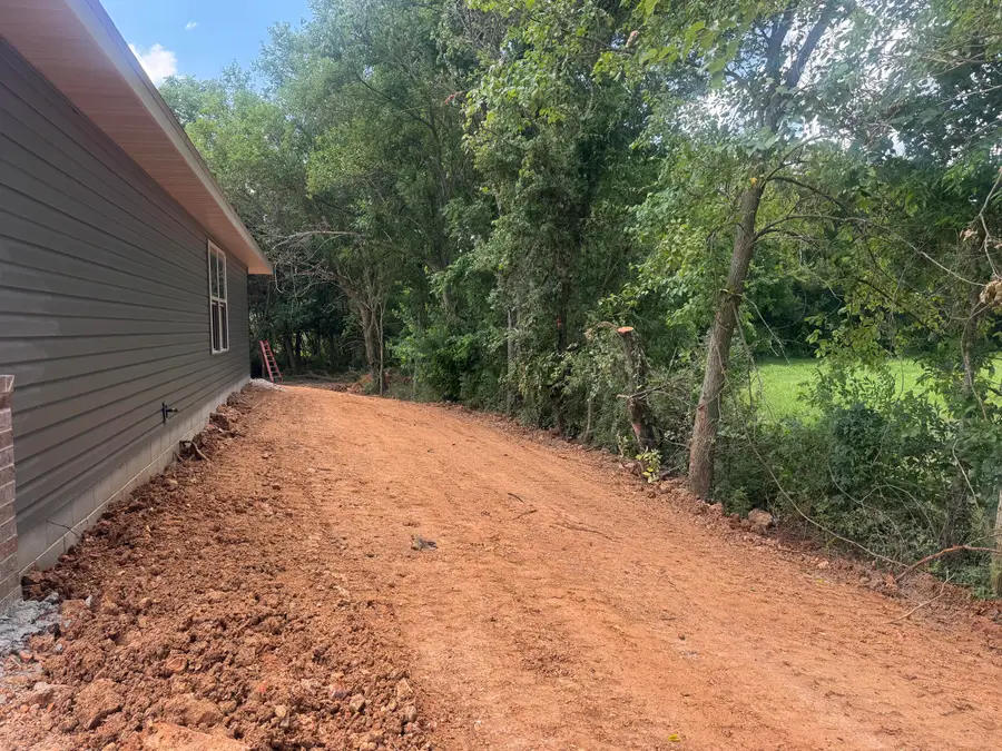 1684 Ridgemont Avenue, Monett, MO 65708 - #3