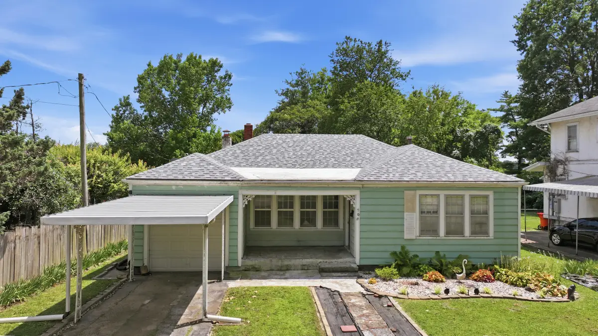 508 E Elm Street, Republic, MO 65738 - #1