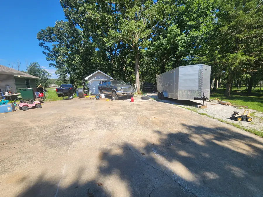 4112 S 118th Road, Bolivar, MO 65613 - #3