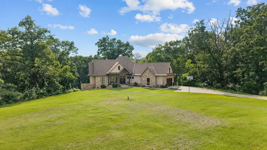 300 Buena Vista Parkway, Strafford, MO 65757 - #2