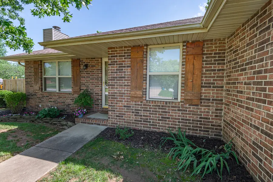3368 W Deerfield Street, Springfield, MO 65807 - #2