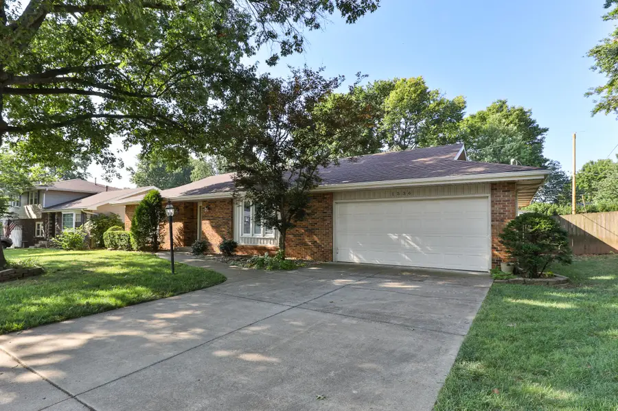 1536 E Hanover Street, Springfield, MO 65804 - #3