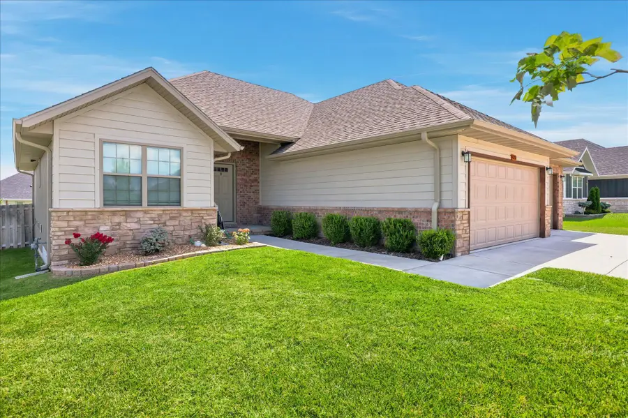 4292 N Venice Avenue, Ozark, MO 65721 - #2