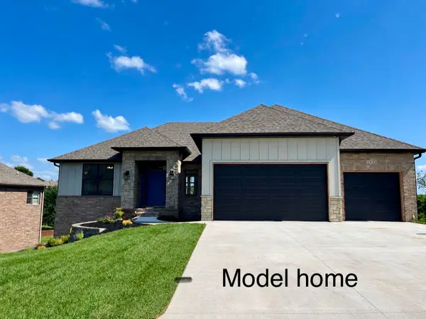 1257 W Sage Court, Springfield, MO 65810