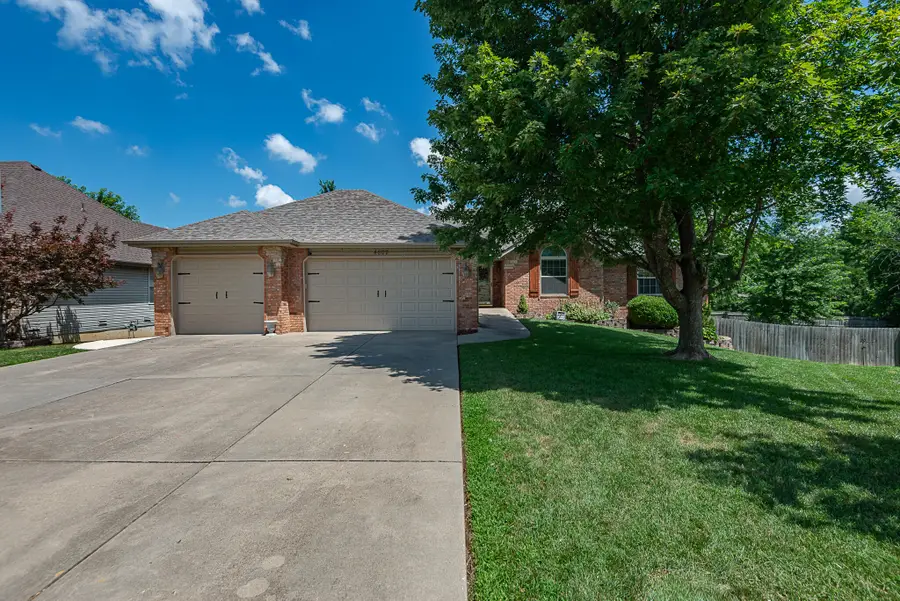 4609 W Meadowlark Street, Battlefield, MO 65619 - #2
