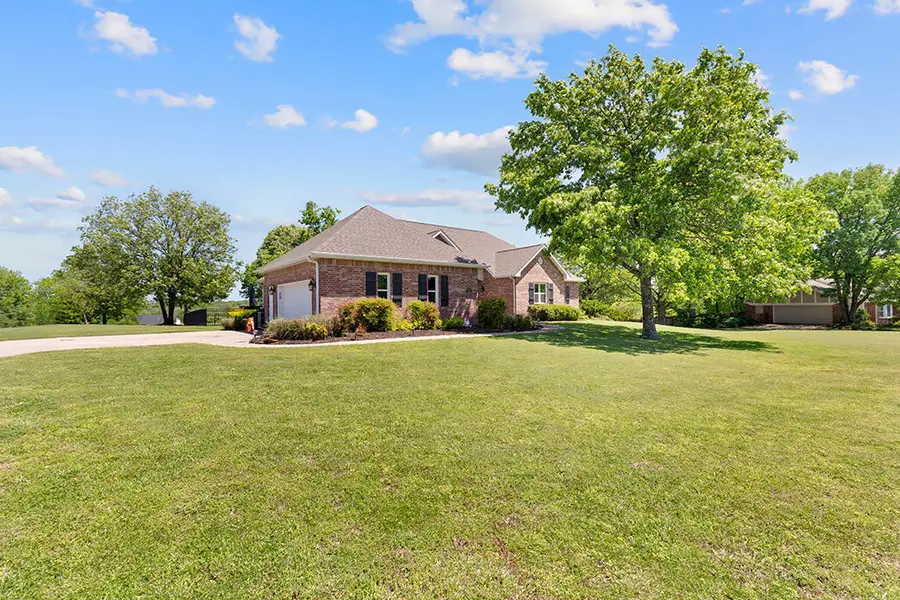 2540 S Loma Linda Drive, Loma Linda, MO 64804 - #2