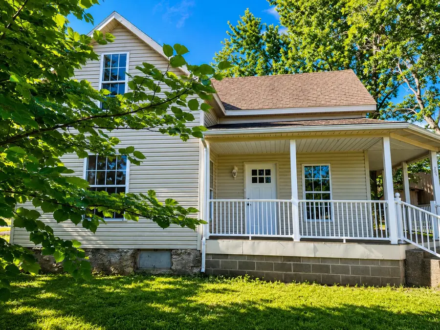 381 E Division Street, Stotts City, MO 65756 - #3