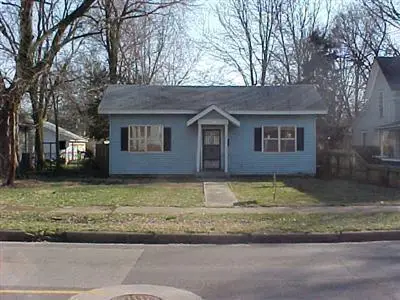 1116 W Mount Vernon Street, Springfield, MO 65806