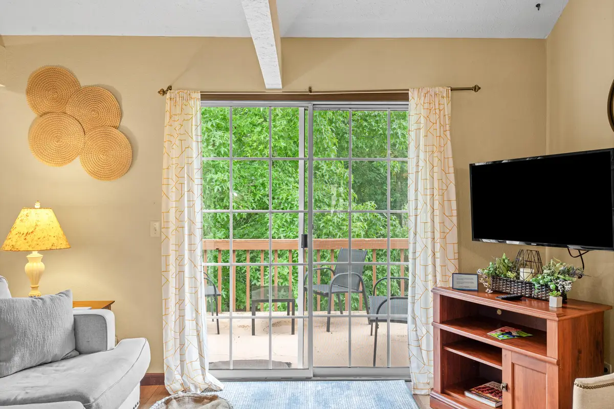 6 Memory Lane #Apt 8, Branson, MO 65616 - #1