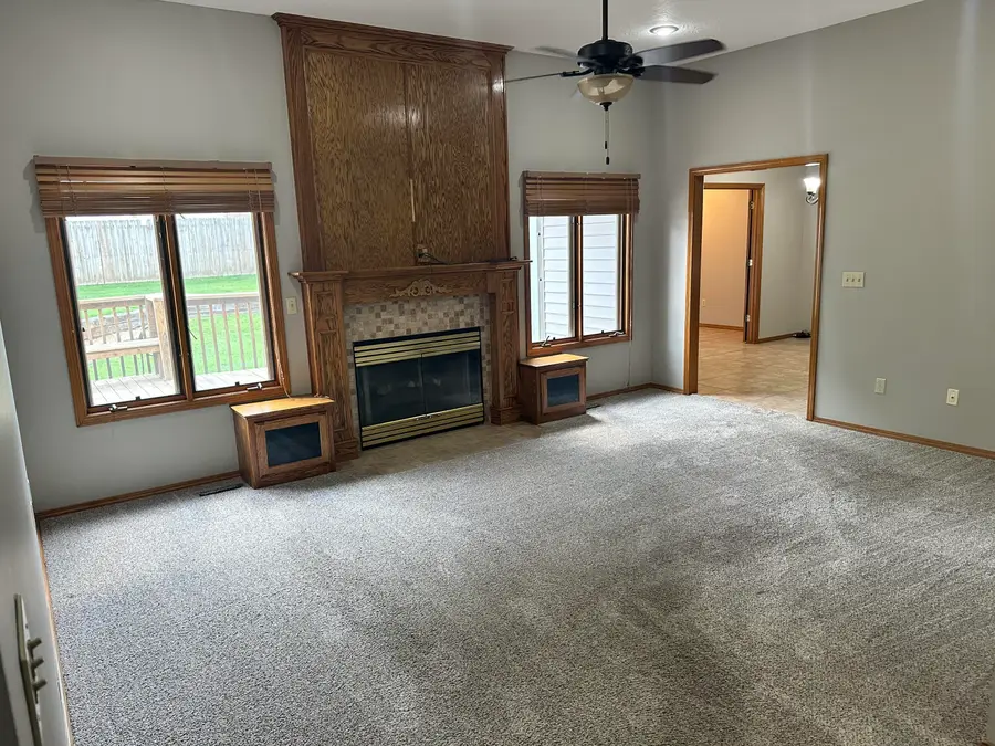 3492 S Doris Avenue, Springfield, MO 65807 - #2
