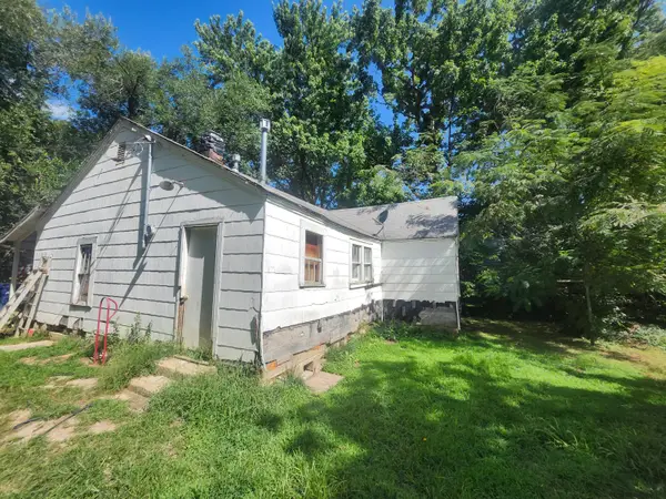 304 Bryan Street, Houston, MO 65483
