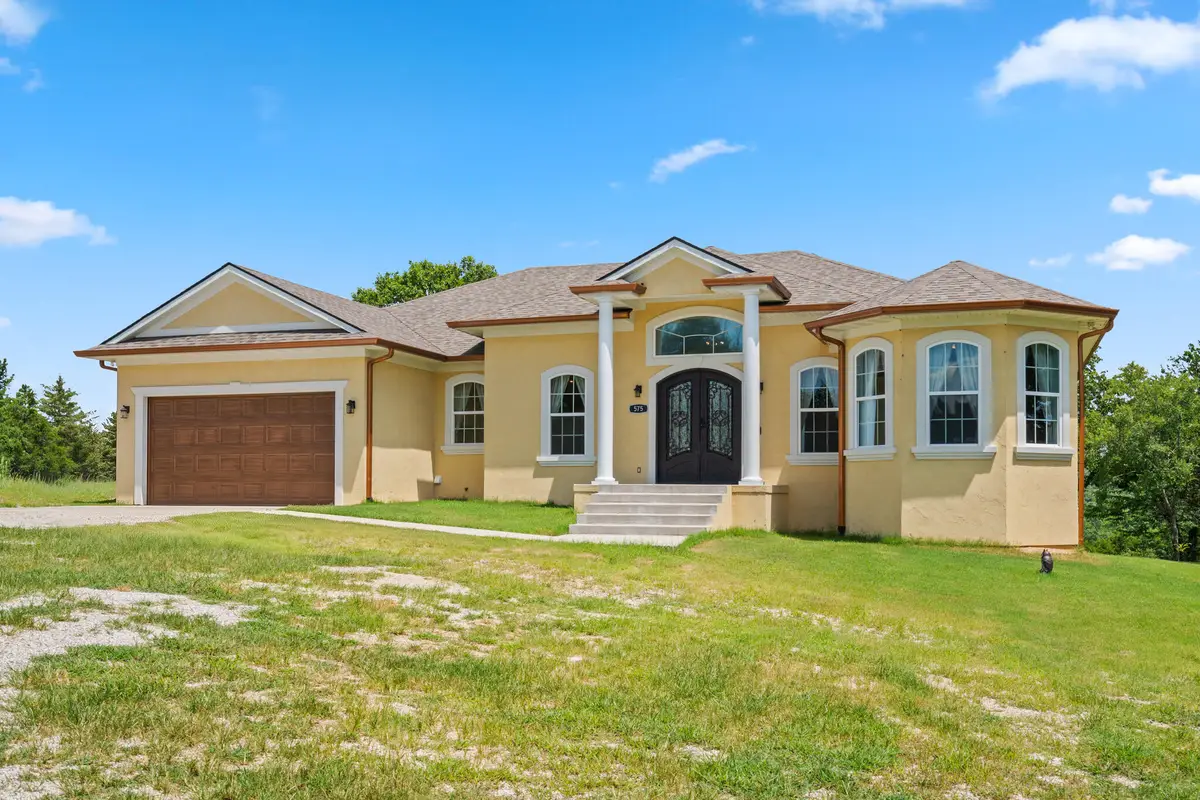 575 Wellington Parkway, Kirbyville, MO 65679 - #1