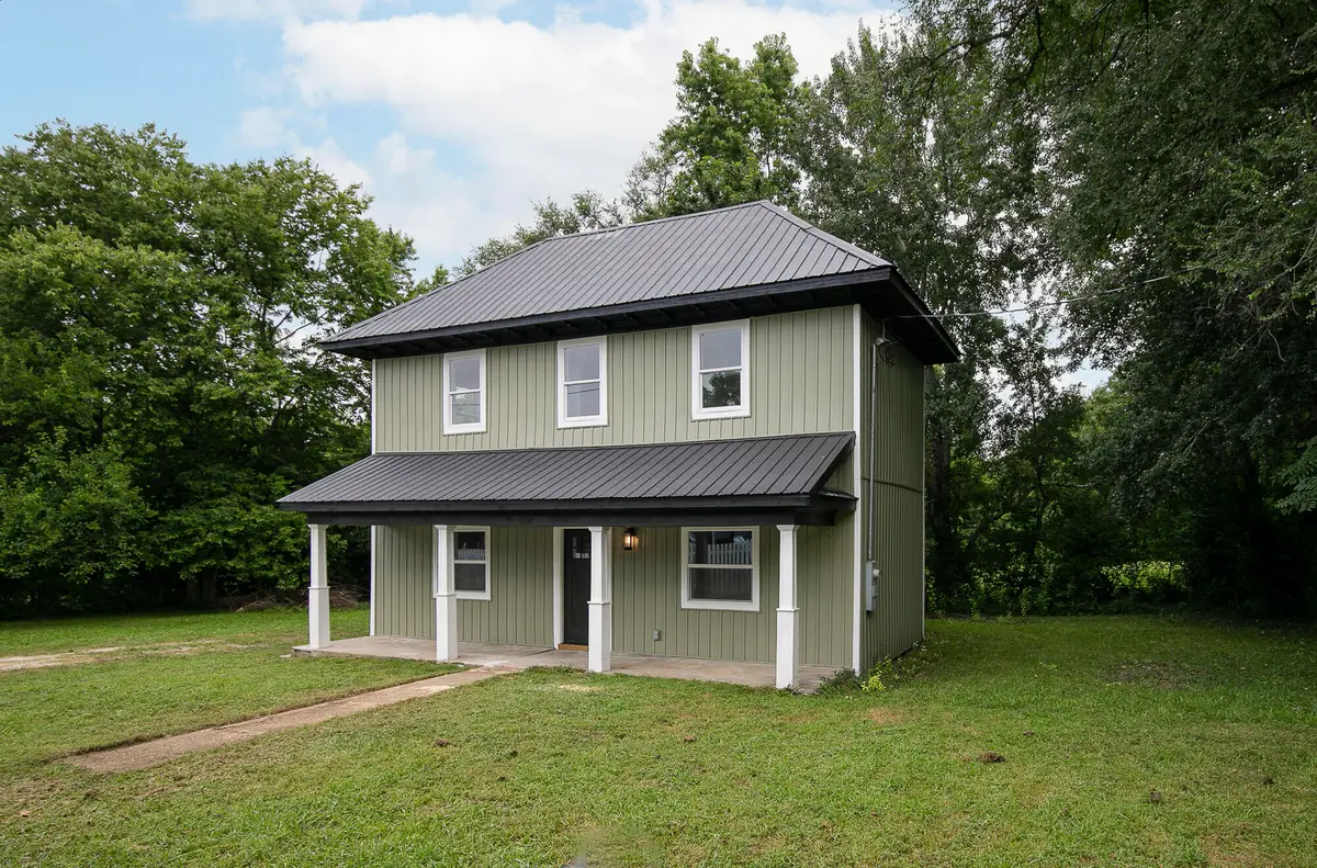 601 W Madison Street, Buffalo, MO 65622 - #1
