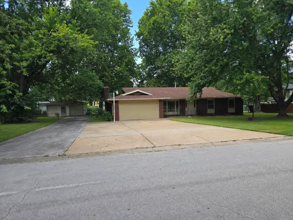 4321 S Ridgecrest Drive, Springfield, MO 65810