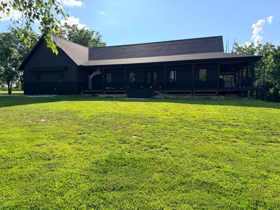 71 Castlegate Drive, Seymour, MO 65746 - #2