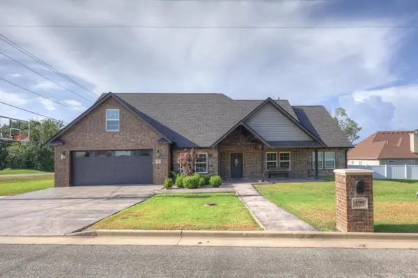 4301 E Birch Lane, Joplin, MO 64801