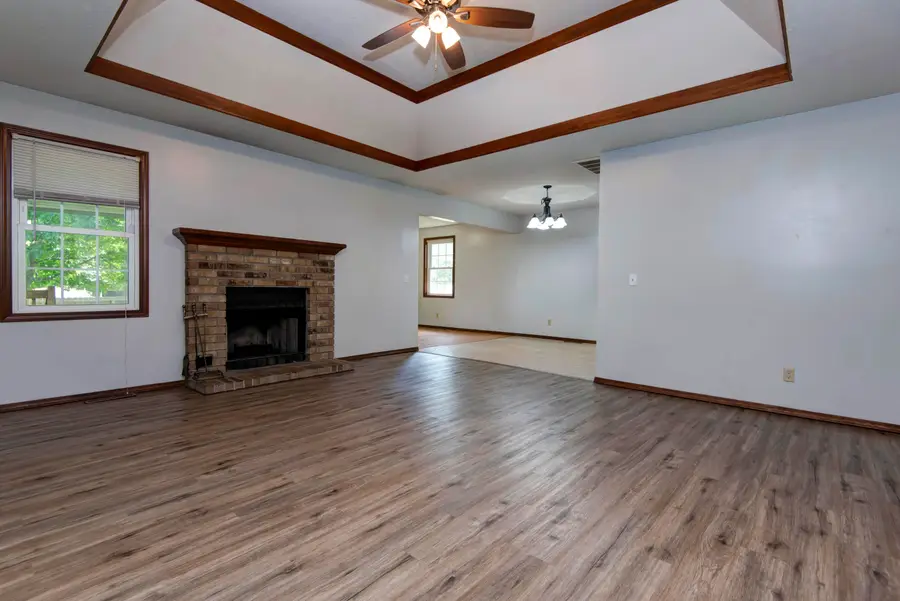1428 W Whiteside Street, Springfield, MO 65807 - #3