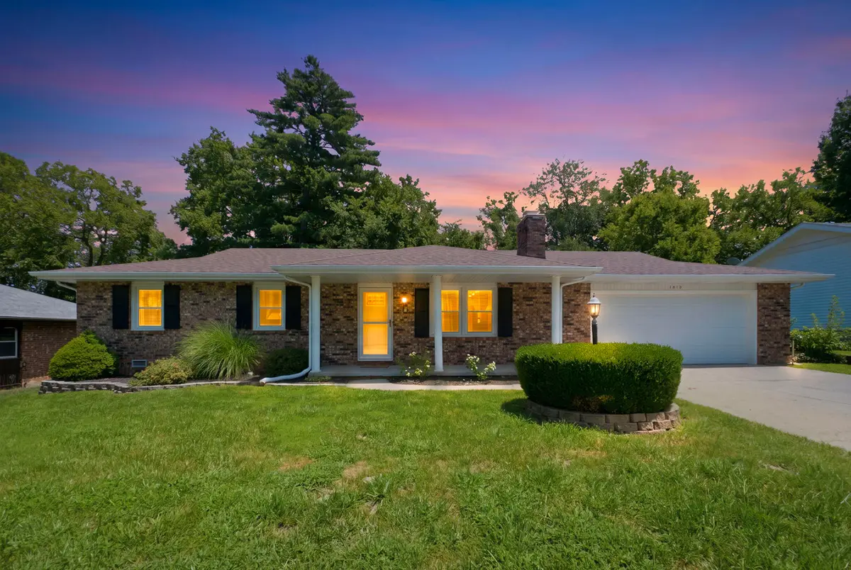 1410 S Oakland Avenue, Bolivar, MO 65613 - #1