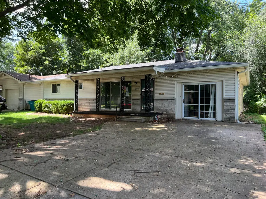 1949 S Broadway Avenue, Springfield, MO 65807 - #2