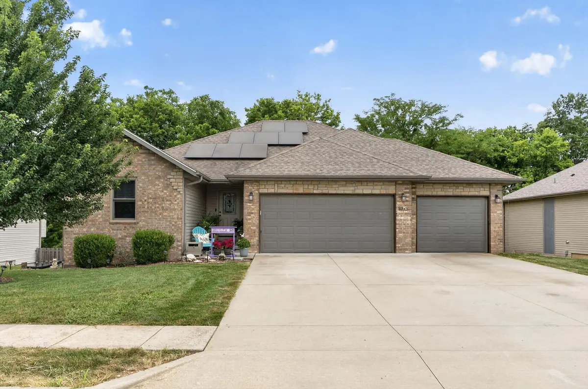 1956 S Thomas Drive, Ozark, MO 65721 - #1