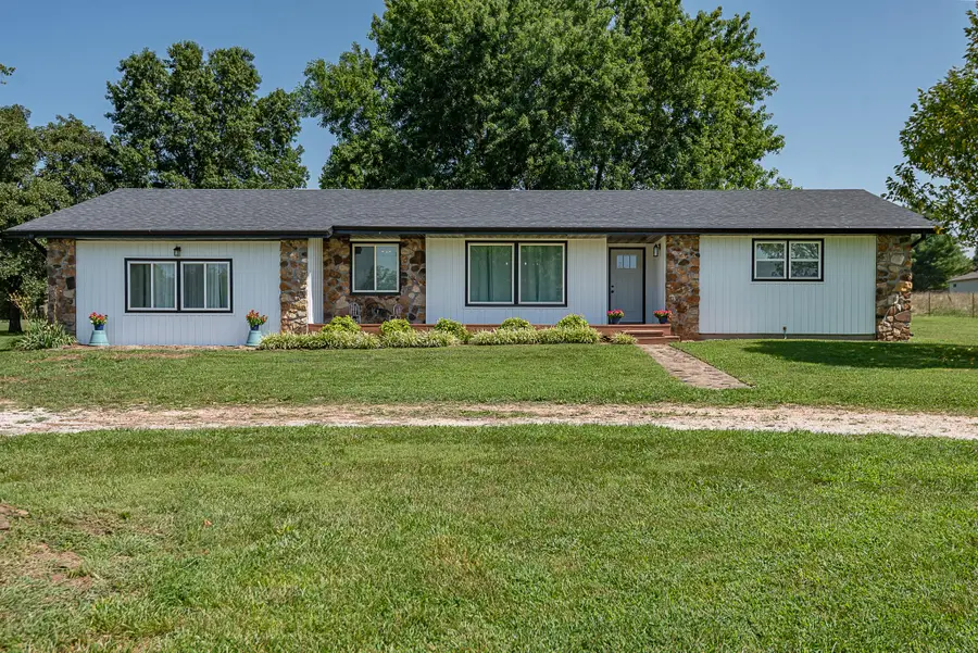 1905 E Webb Road, Ozark, MO 65721 - #2