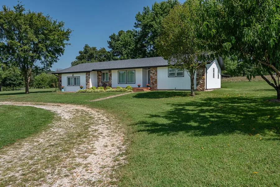 1905 E Webb Road, Ozark, MO 65721 - #3