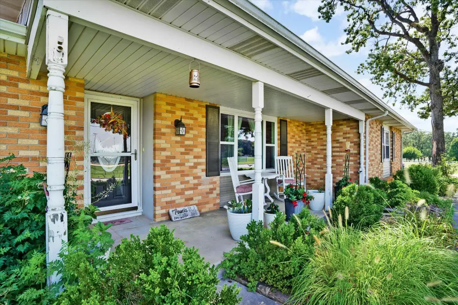 1731 E Aldrich Road, Bolivar, MO 65613 - #2