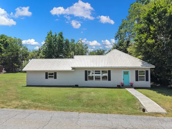 214 E Wilson Street, Wheaton, MO 64874
