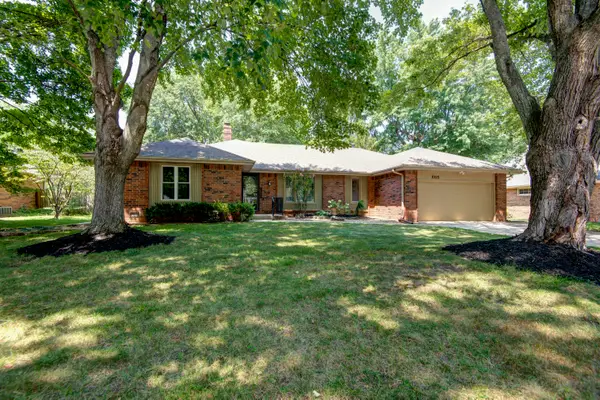 1705 E Vincent Drive, Springfield, MO 65804