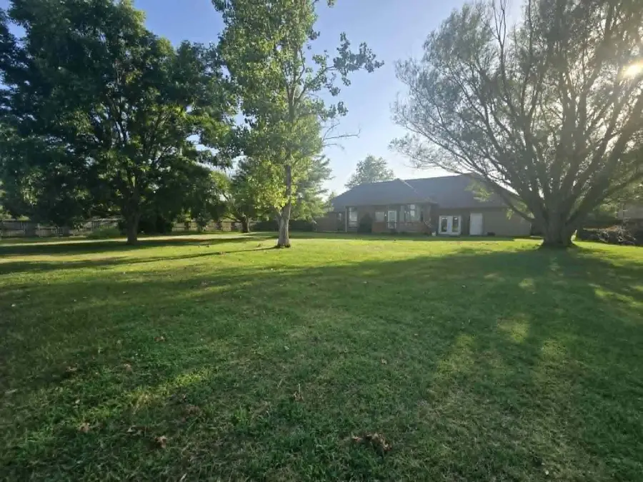 2011 E Epicurean Drive, Clinton, MO 64735 - #3