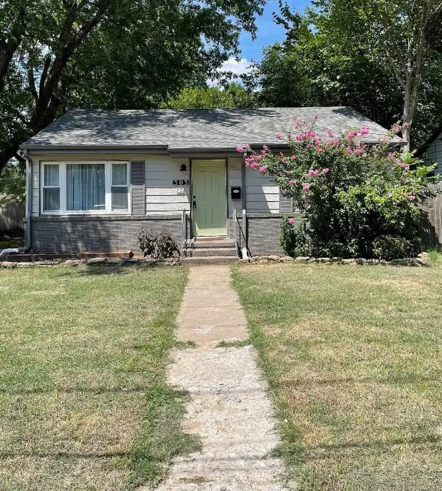 303 E Cherokee Street, Springfield, MO 65807 - #1