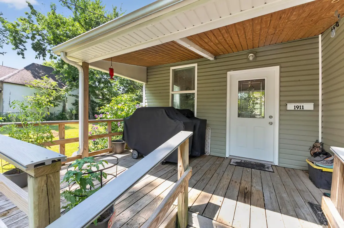 1911 N Benton Avenue, Springfield, MO 65803 - #1