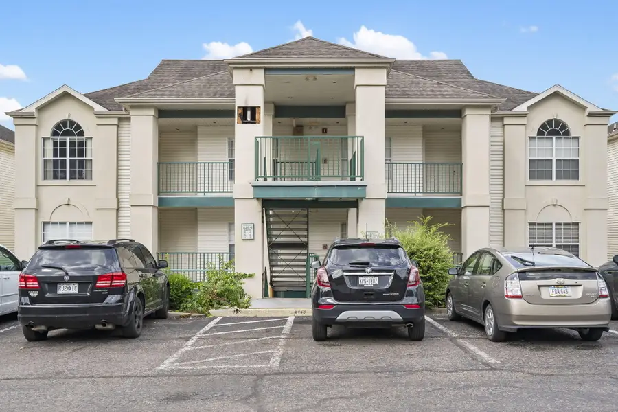 351 S Wildwood Drive #Apt 6, Branson, MO 65616 - #2