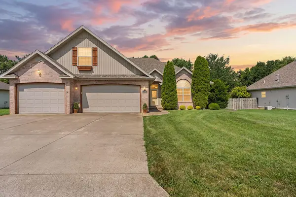 5305 N 11th Avenue, Ozark, MO 65721