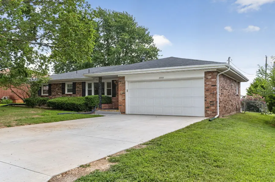 3444 N Fremont Avenue, Springfield, MO 65803 - #2