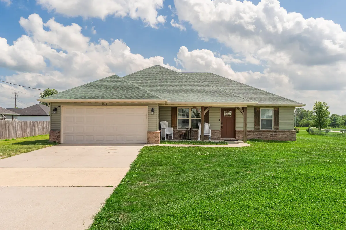 1048 W Thoroughfare Street, Seymour, MO 65746 - #1