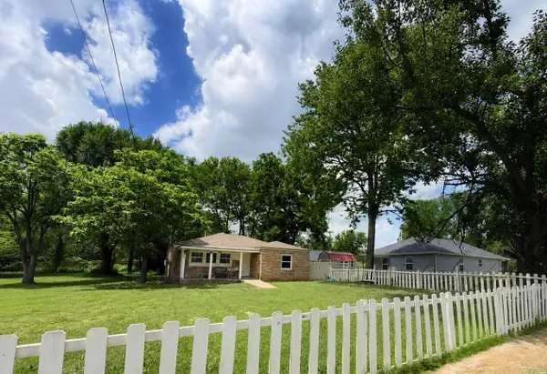 617 N Hillcrest Avenue, Springfield, MO 65802