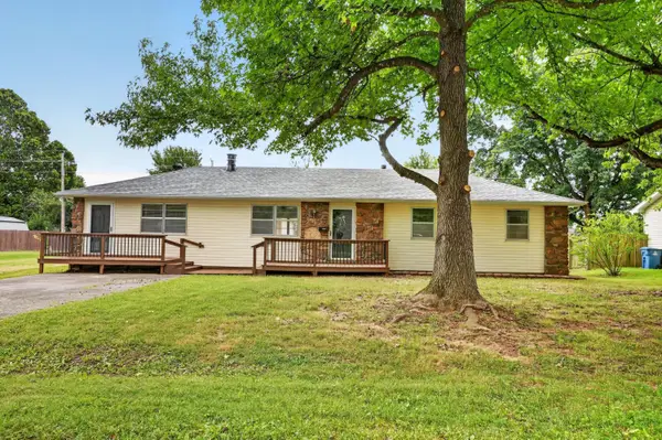5328 S Allen Avenue, Battlefield, MO 65619
