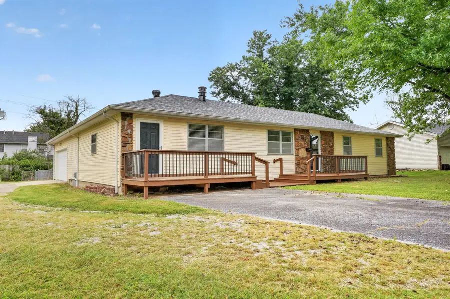 5328 S Allen Avenue, Battlefield, MO 65619 - #2