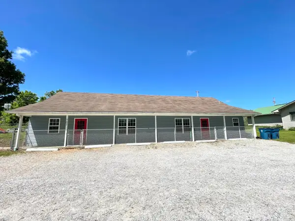 707 S Hemphill Street, Crane, MO 65633