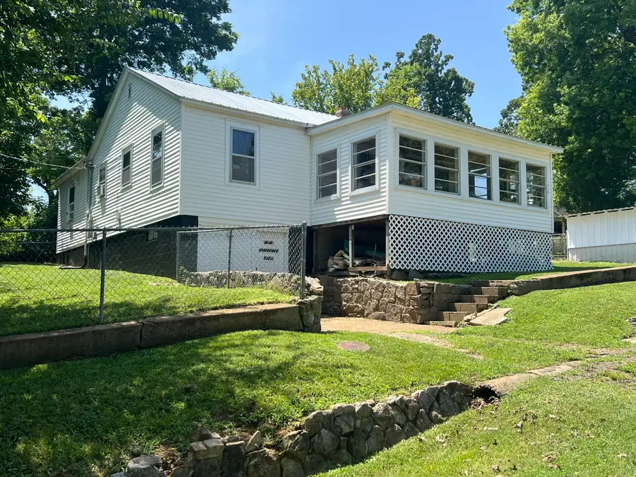 519 Spruce Street, Thayer, MO 65791 - #3