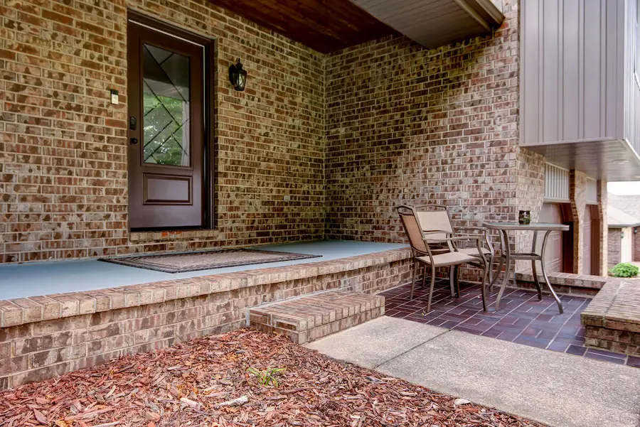 310 N 37th Street, Nixa, MO 65714 - #2