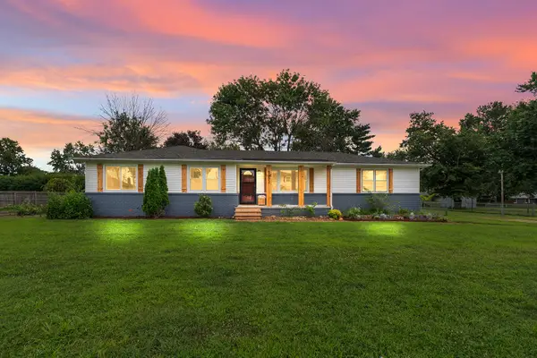 5802 S State Highway Ff, Battlefield, MO 65619