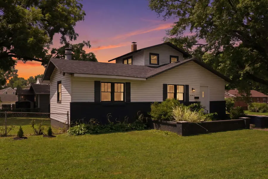 600 E Cozy Street, Springfield, MO 65807 - #2