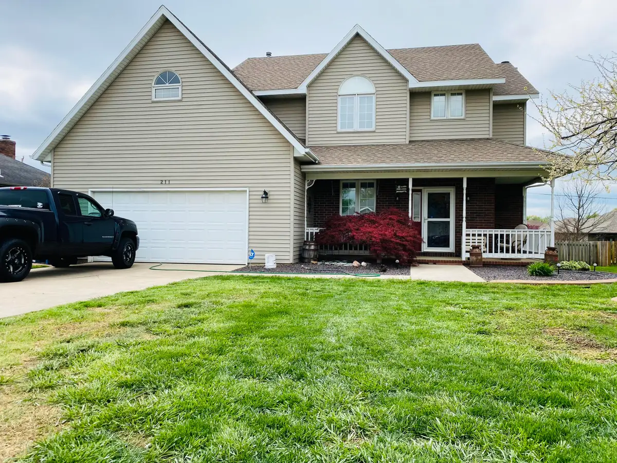 211 N Marie Street, Nixa, MO 65714 - #1