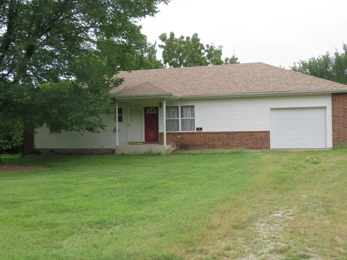 411 E 330th Road, Humansville, MO 65674 - #1